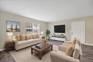 Main picture of 3020 Raccoon Rd