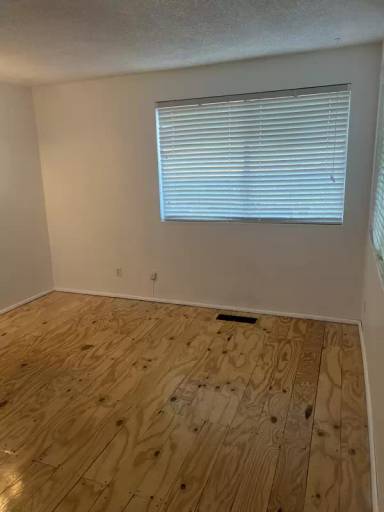 Main picture of 2405 Nolte Dr