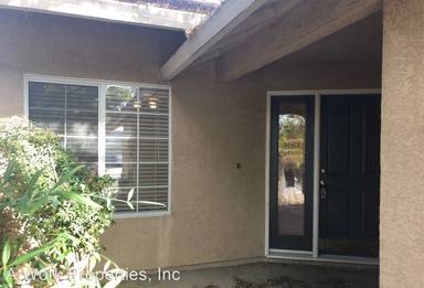 Main picture of 4575 Lynbrook Loop
