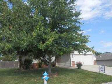 Main picture of 2501 McClure Dr