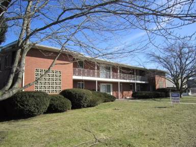 Main picture of 1607AF Crestview Dr
