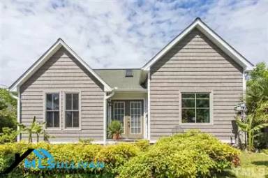 Main picture of 911 Carolina Ave