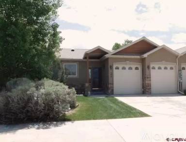 Main picture of 240 Crossroads Cir