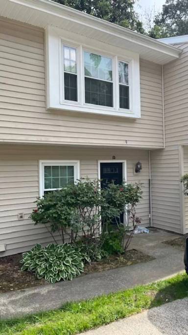 Main picture of 875 Martin Luther King Jr Blvd