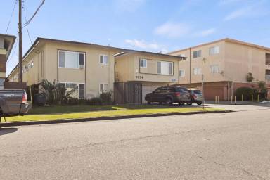 Main picture of 1034 Magnolia Ave