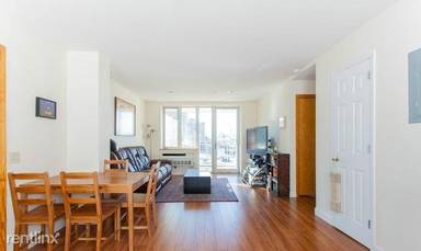 Main picture of 6314 Queens Blvd