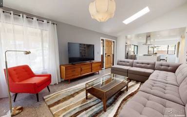 Main picture of 10704 Esmeraldas Dr