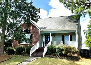 Main picture of 2940 Amelia Dr