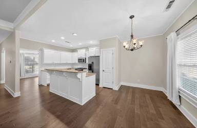 Main picture of 1221 Chancery Ln