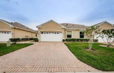 Main picture of 2530 Tottenham Dr