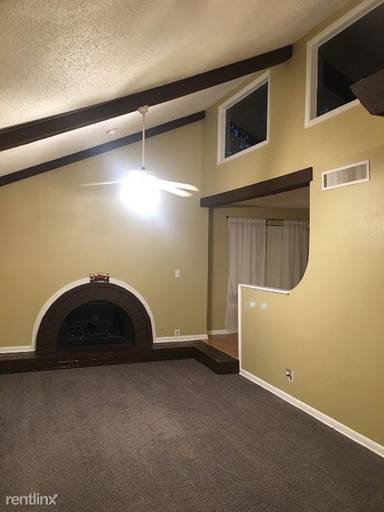Main picture of 14372 Haymeadow Cir