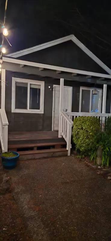 Main picture of 1106 Easy St