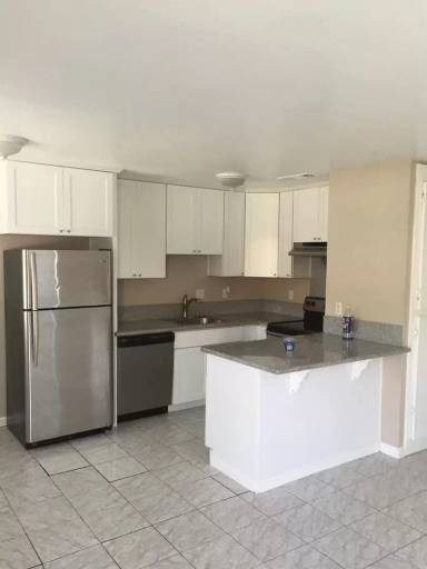 Main picture of 238 N 4th Ave