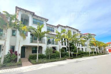 Main picture of 11549 SW 13th Ct