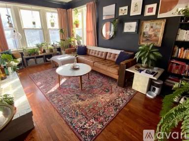 Main picture of 3250 W Crystal St