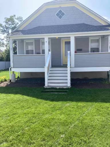 Main picture of 90 Seaview Ave