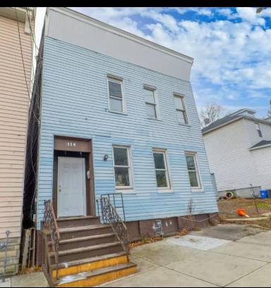 Main picture of 114 2nd Ave
