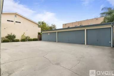 Main picture of 660 Stanley Ave