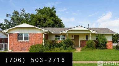 Main picture of 809 Woods Ave