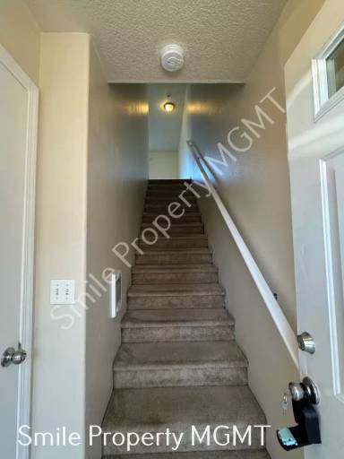 Main picture of 13448 SE Division St