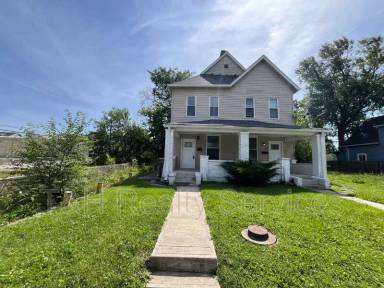 Main picture of 1123 Churchman Ave