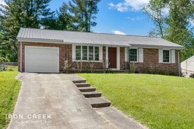 Main picture of 59 Starmount Dr