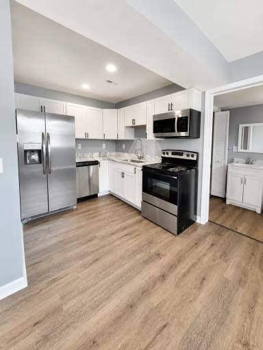 Main picture of 130 Elm St
