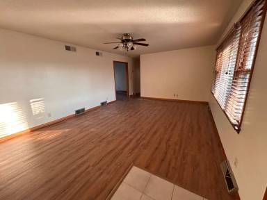 Main picture of 102 S Westview Rd
