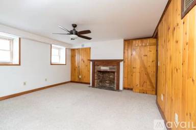 Main picture of 257 Western Ave