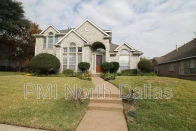 Main picture of 3835 Walden Way