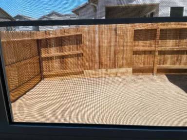 Main picture of 390 Traverse Dr S