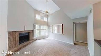 Main picture of 415 W 8th St