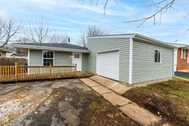 Main picture of 3177 Bluefield Dr