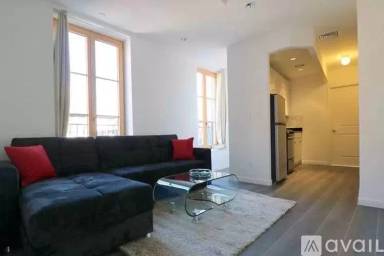Main picture of 145 Mulberry St