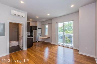 Main picture of 4213 Chester Ave