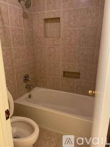 Main picture of 42 Stanton Hall Dr