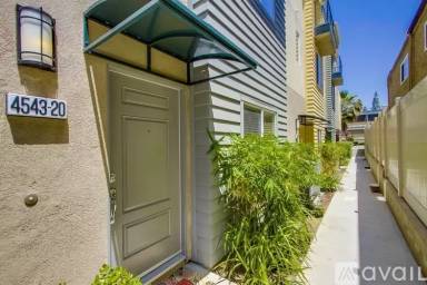 Main picture of 4543 Rainier Ave