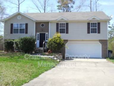 Main picture of 8439 Lady Slipper Rd