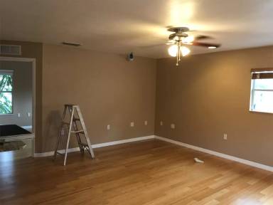Main picture of 1810 S Fern Creek Ave