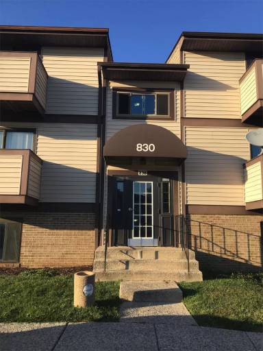 Main picture of 830 Heather Ridge Dr