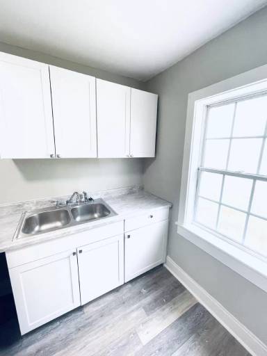 Main picture of 425 Potter St