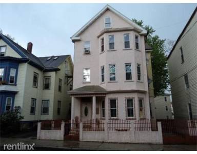 Main picture of 66 Mozart St