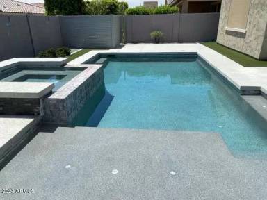 Main picture of 10417 W Alyssa Ln