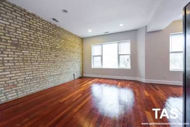 Main picture of 6508 N Claremont Ave