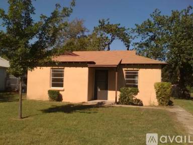 Main picture of 448 S Redford Ln
