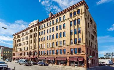 Main picture of 150 E Main St