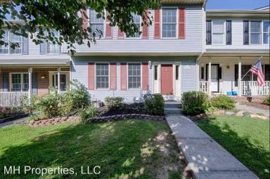 Main picture of 643 Kildonan Ct