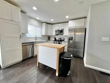 Main picture of 839 Province Rd
