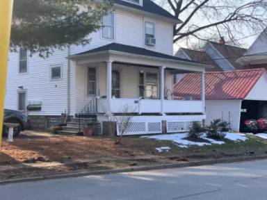 Main picture of 100 Howard St