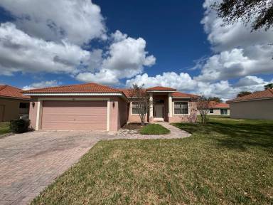 Main picture of 446 Caraway Dr
